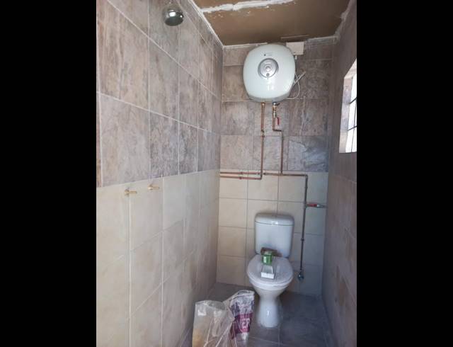 3 BEDROOM HOUSE FOR SALE IN MAYFAIR